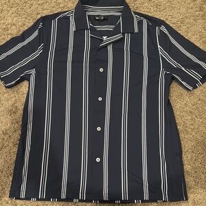 Banana Republic Blue and White Casual Button Down Shirt